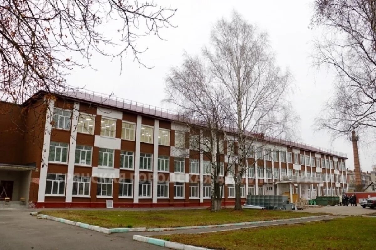    В ходе ремонта брянской школы №52 заменят коммуникации