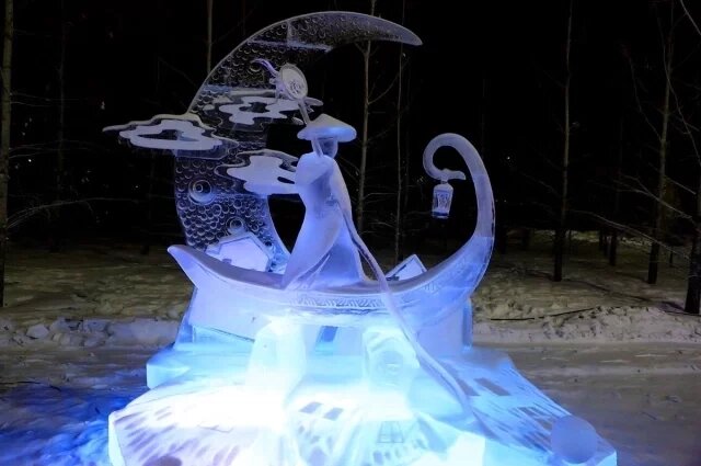    В этом году фестиваль «Волшебный лёд Сибири» будет посвящён 185-летию композитора Петра Чайковского.