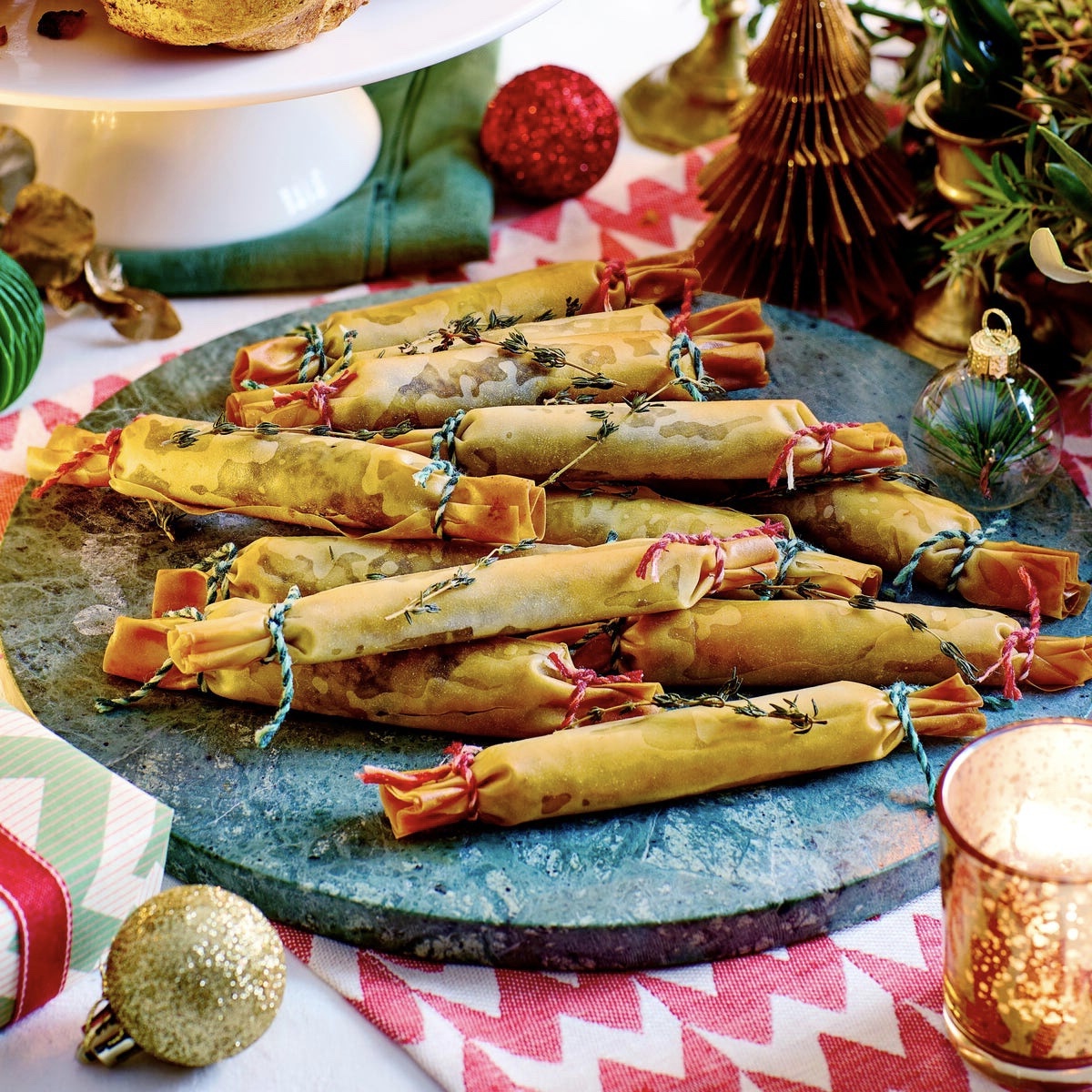 «Конфеты» из фило с сырно-грибной начинкой 