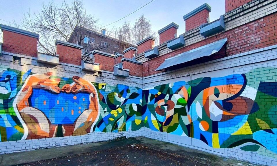    Мурал на Георгия Исакова. Источник: t.me/sgk_barnaul