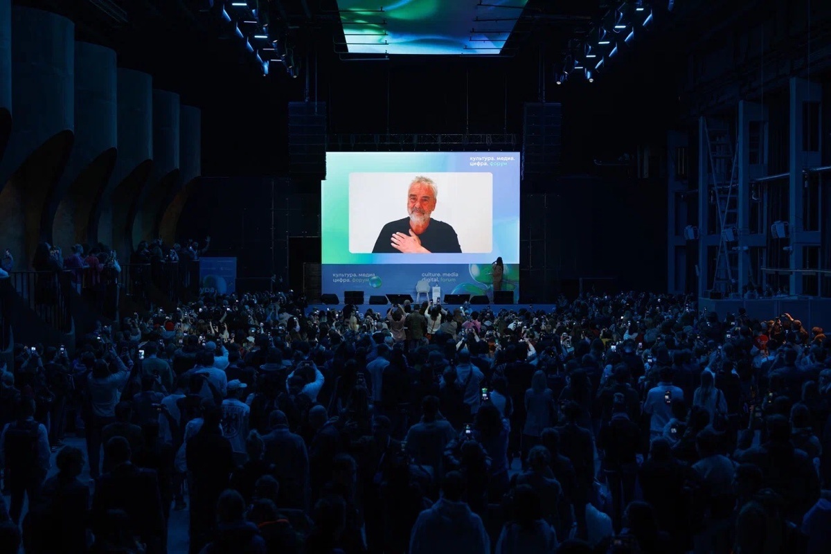 Пресс-служба форума📷Люк Бессон