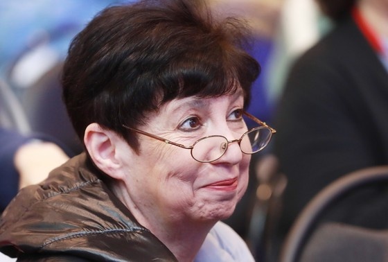    Поэт, автор песен Вероника Долина