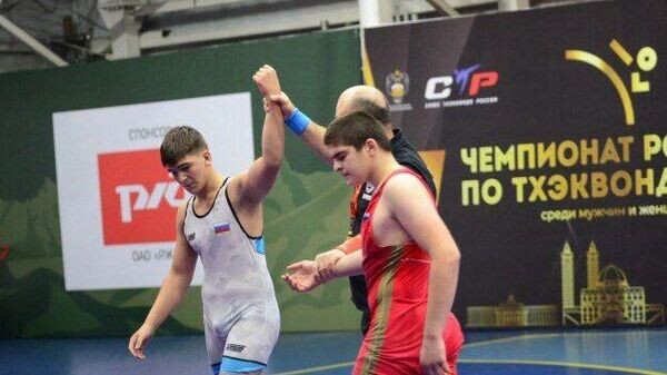    © Photo : Пресс-служба комитета по молодежной политике и спорту РЮО