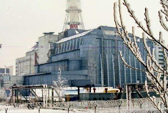    Чернобыльская атомная электростанция. Поврежденный энергоблок № 4