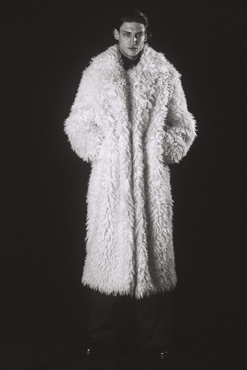    Праздничные линии Daisyknit, Present & Simple и Limé: что нового в коллекциях локальных брендов (фото 1)