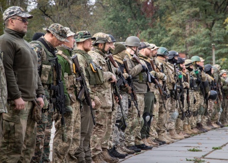    В Минобороны разрешили отправлять на фронт украинцев с ВИЧ и туберкулёзом