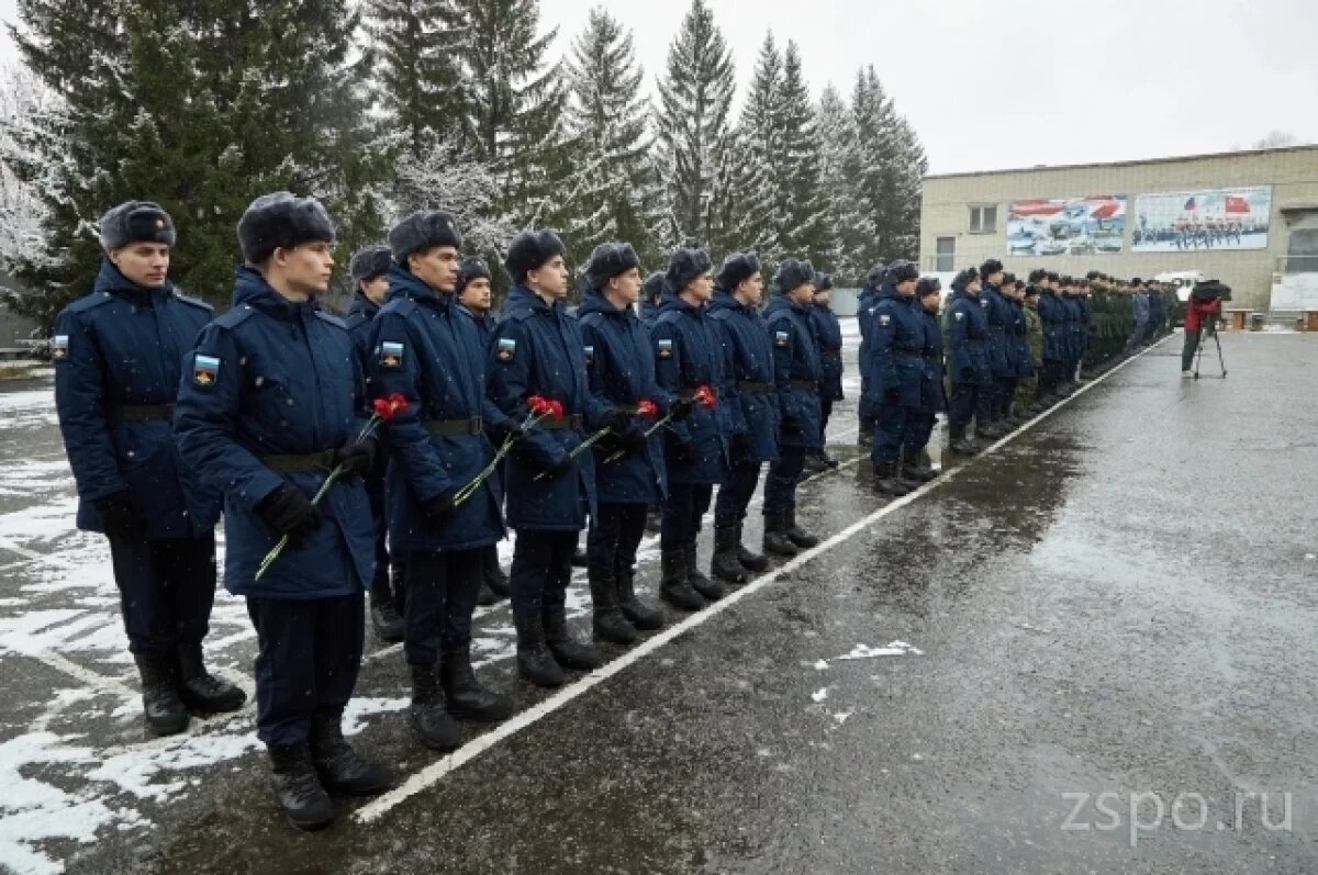    70 пензенцев отправляются в воинские части и подразделения нацгвардии