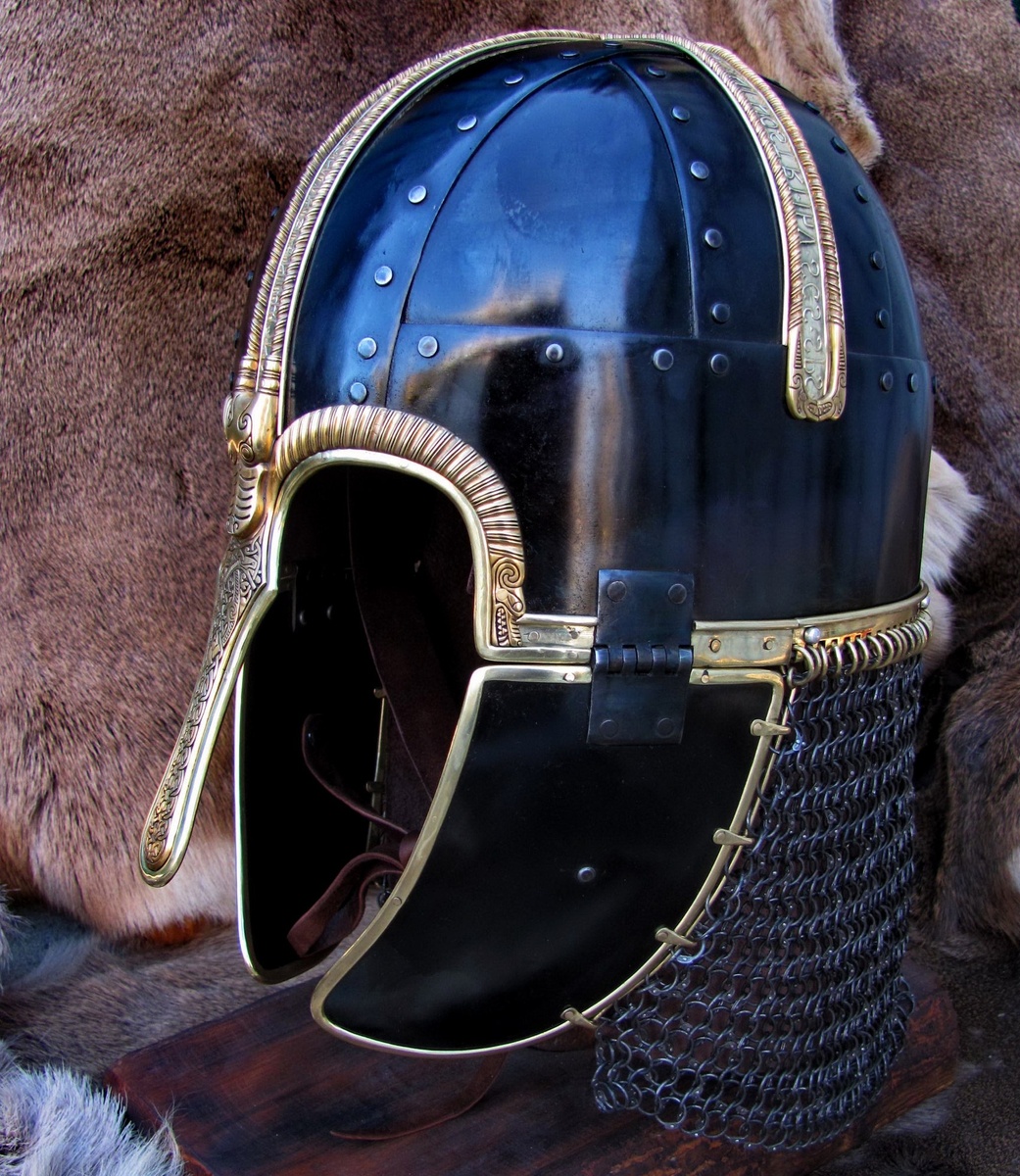 Каркасная классика. Просто, тяжело, очень дорого.