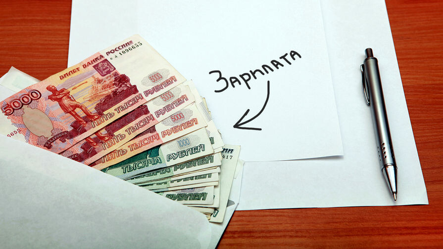 Немало докторов готовы покинуть государственные пенаты из-за схожести возлагаемых администраторами финансовых задач, по крайней мере, частник красиво заманивает большими деньгами, демонстрируя уважение профессионала.