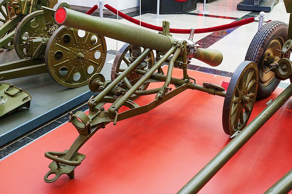 76-мм батальонная динамореактивная пушка БПК-76. Опытный образец. Годы выпуска 1932—1935. Всего выпущено 487 ед. ФГБУК «Центральный музей Великой Отечественной войны 1941—1945 гг.» Музей Победы г. Москва.