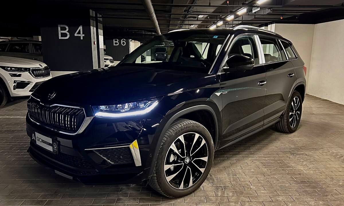 Фото китайской версии Skoda Kodiaq - комплектация Flagship.