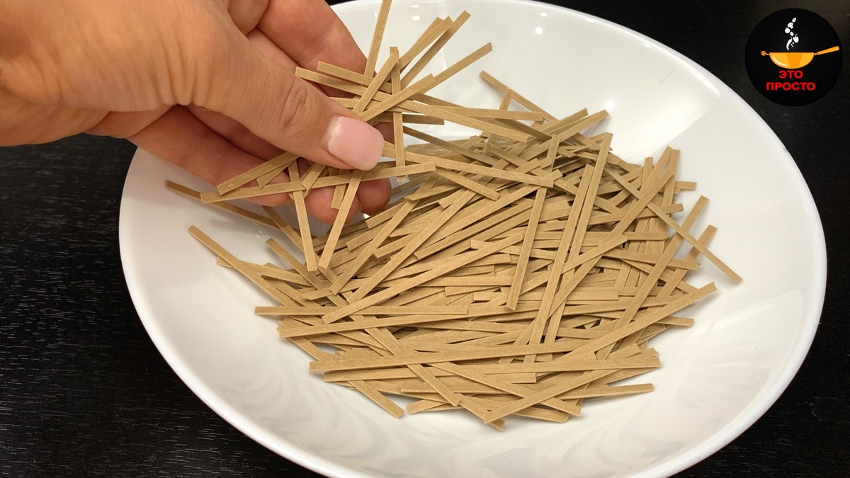 Фото можно листать