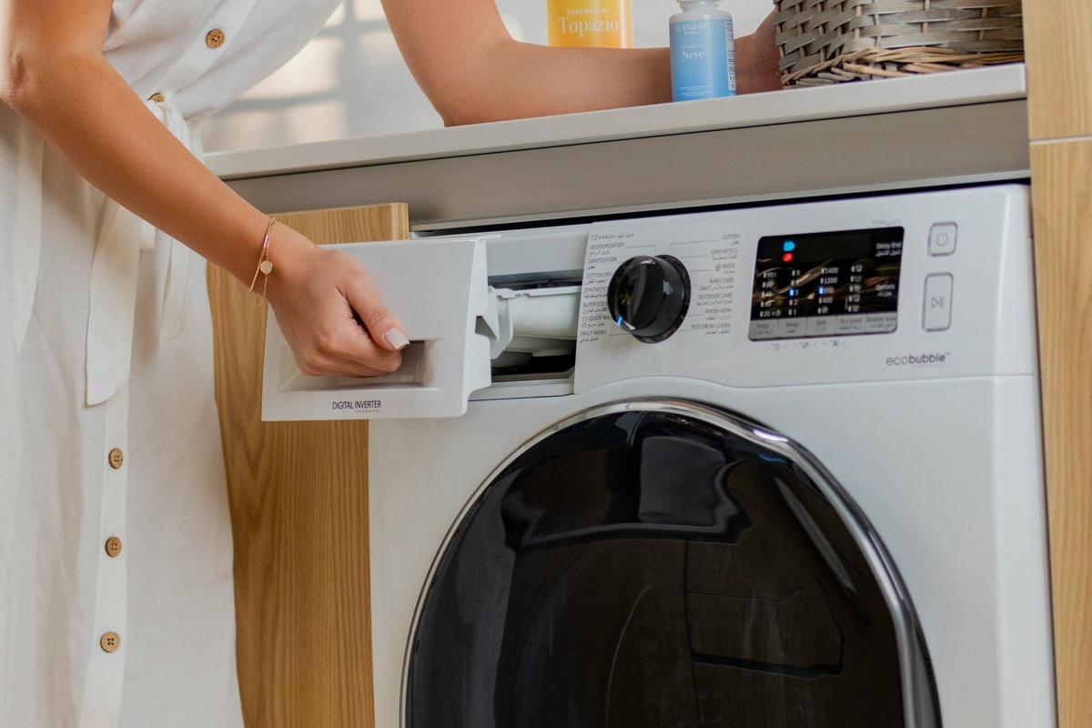     Зачем в стиральной машине три отсека и что будет, если их перепутать