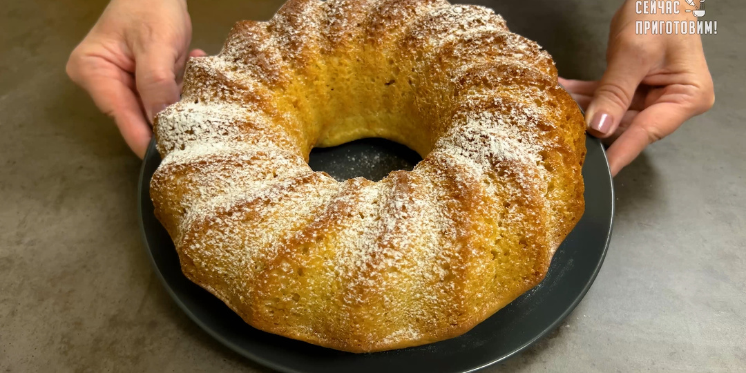 Готовлю апельсиновый пирог на кефире к чаю, даже масло не добавляю: всё смешала и поставила в духовку