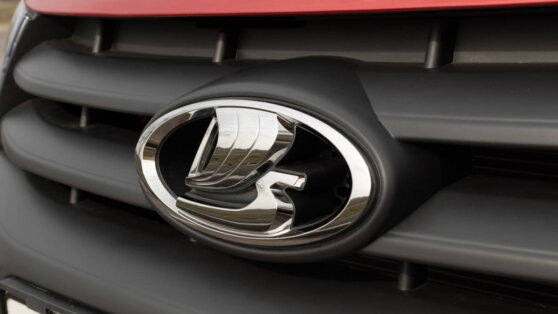    АвтоВАЗ: локализация автомобилей Lada превышает 90% Роман Захаров