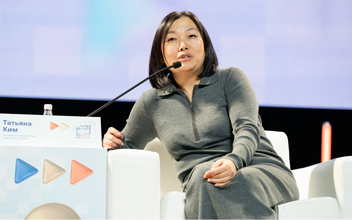 Татьяна Ким рассказала, что Wildberries&Russ «с легкой руки Рустама Нургалиевича» собирается создавать промпарки и выводить производство на более профессиональный уровень. Фото: © Салават Камалетдинов / «Татар-информ»