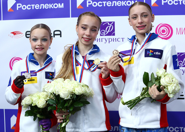 Лучшие фигуристки по итогам Гран-При в Москве. Фото: пресс-служба ФФККР.