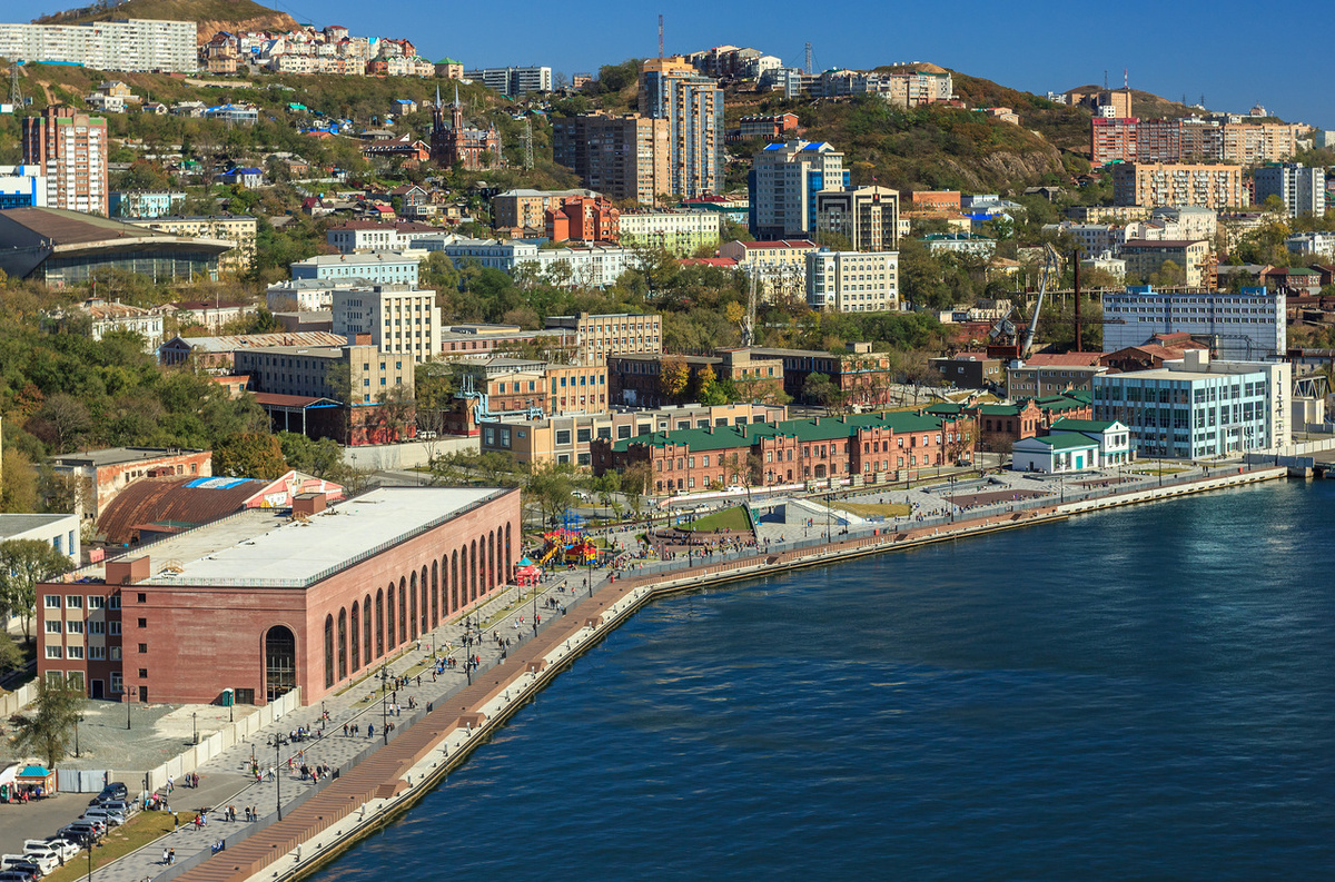 Набережная Цесаревича, Приморский край 
Источник: https://www.vl.ru/naberezhnaya-cesarevicha