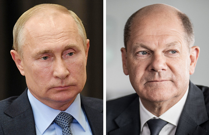    Владимир Путин. Олаф Шольц. Алексей Никольский/ТАСС Michael Kappeler/DPA/ТАСС