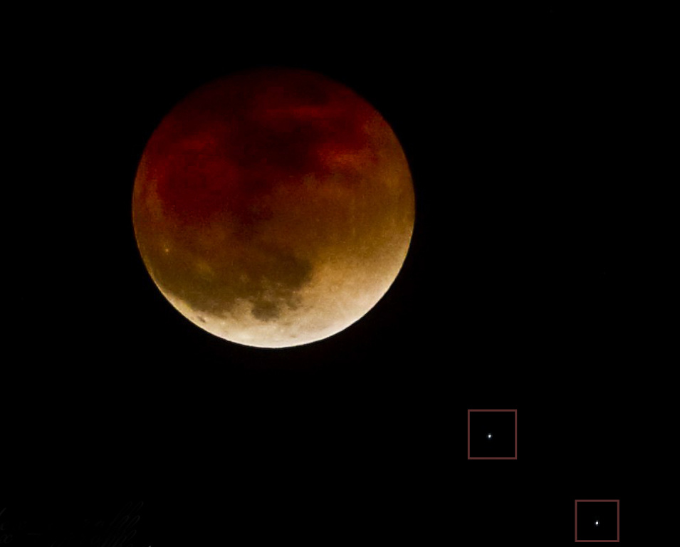    Этой ночью югорчане увидят последнее в году суперлуние — если повезет