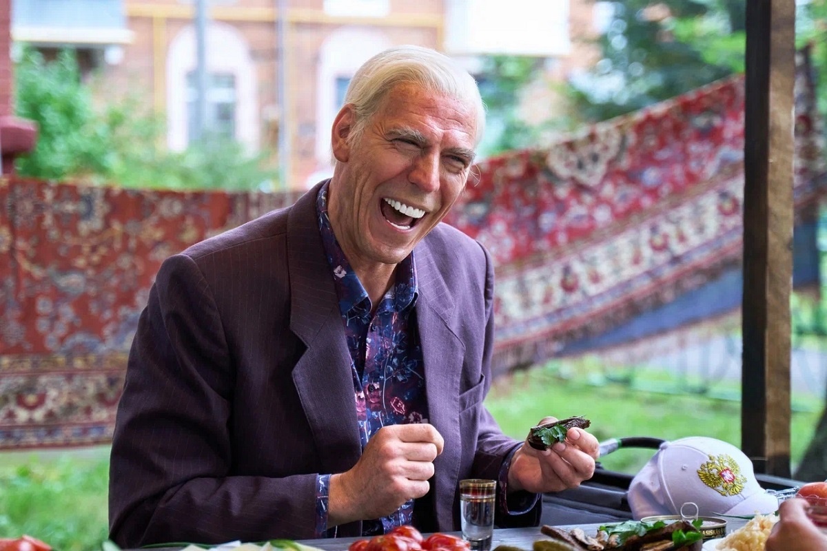    Главный герой сериала «Гудбай» многое узнал о России