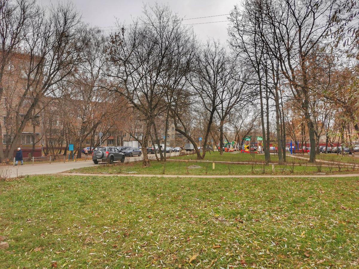 1-й Волоколамский проезд, вид с улицы Маршала Конева.