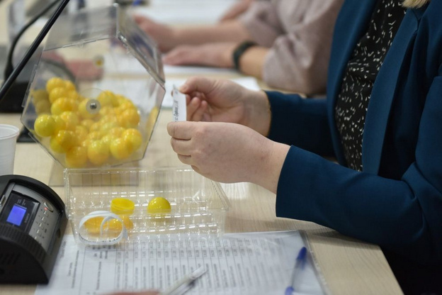    В Кирове детям-сиротам предоставят 48 квартир