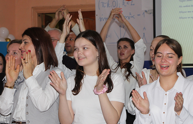 Школа №6 Вышнего Волочка Тверской области отмечает 125-летие