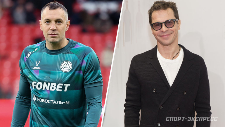    Нападающий «Акрона» Артем Дзюба и актер Павел Деревянко.Global Look Press