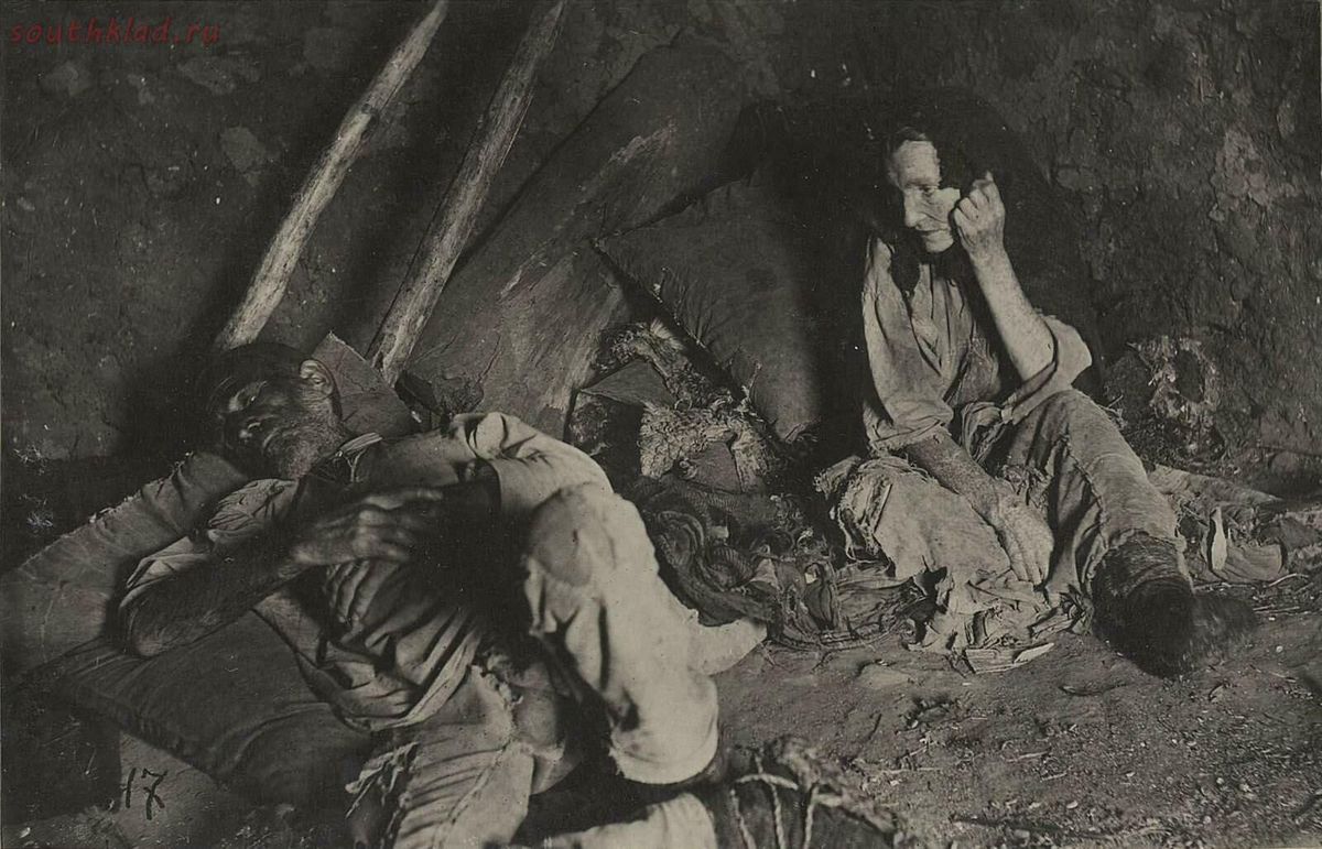 «Гибнет последняя надежда - глава семьи умирает от голода» (Самарская губ., Бугурусланский уезд, с. Осекеево) 