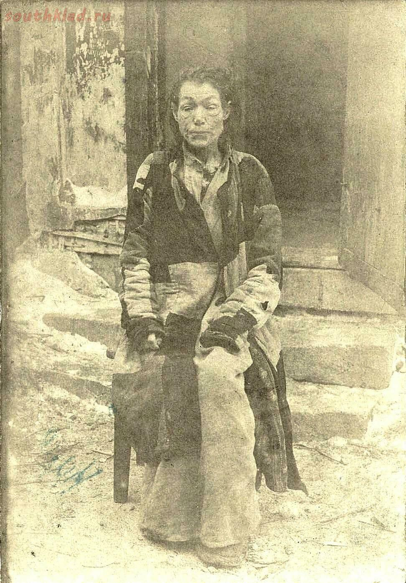 Гинетуллова, гражданка села Верхне-Ново-Котлумбеева, зарезавшая и съевшая трёх девочек от крайней степени голода 