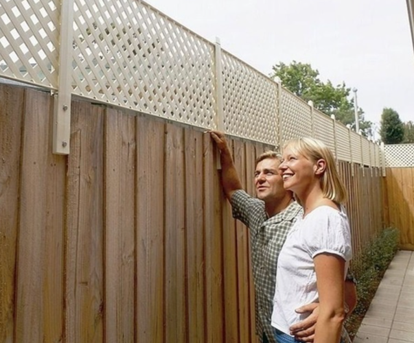 Анечка и Серёжа на даче