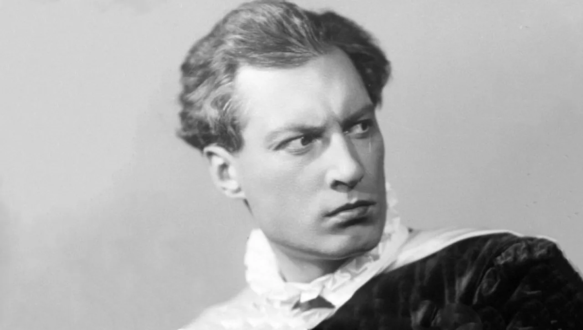 Андрей Абрикосов