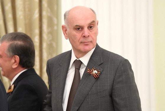    Аслан Бжания