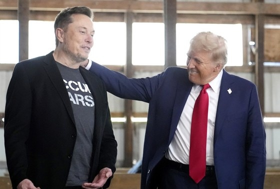    Илон Маск, Дональд Трамп