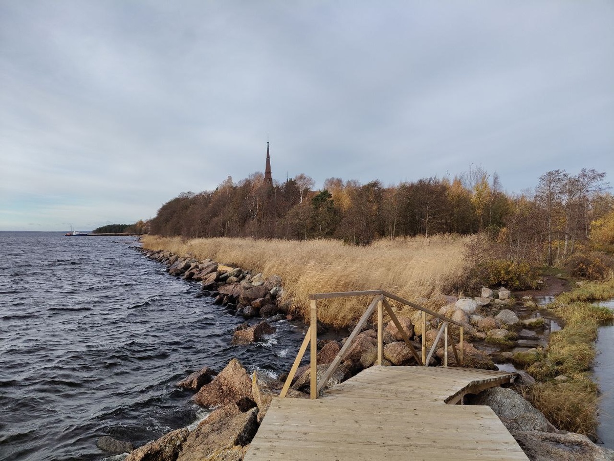 Каменный пирс в Приморске