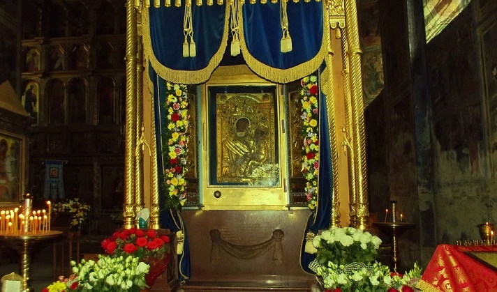 икона Тихвинской Божией Матери