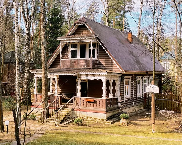 Стародачный поселок Кратово под Москвой. Дача С. Эйзенштейна