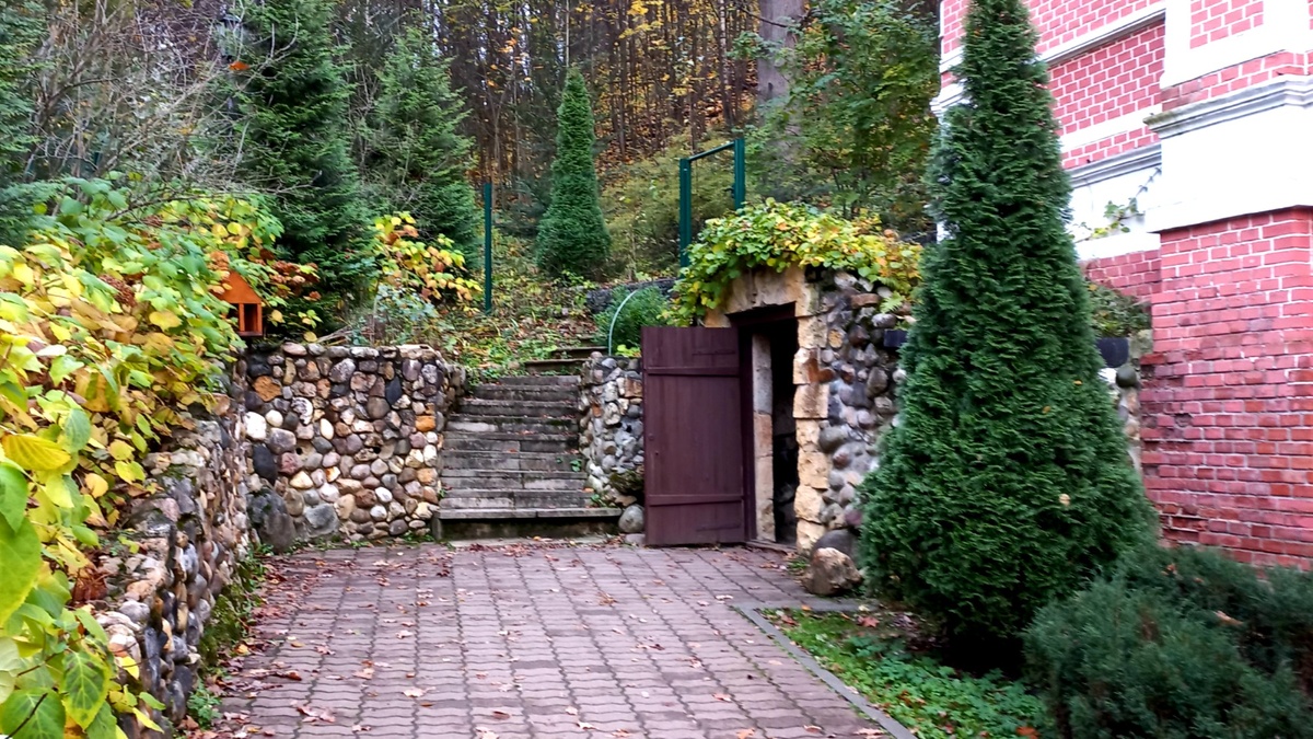 фото вход в пещерку