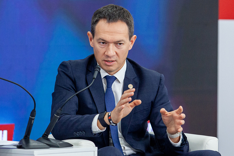    Пока Тимур Дмитриевич назначен помощником раиса Татарстана. Ходят слухи, что должность временная.   
Фото: «БИЗНЕС Online»