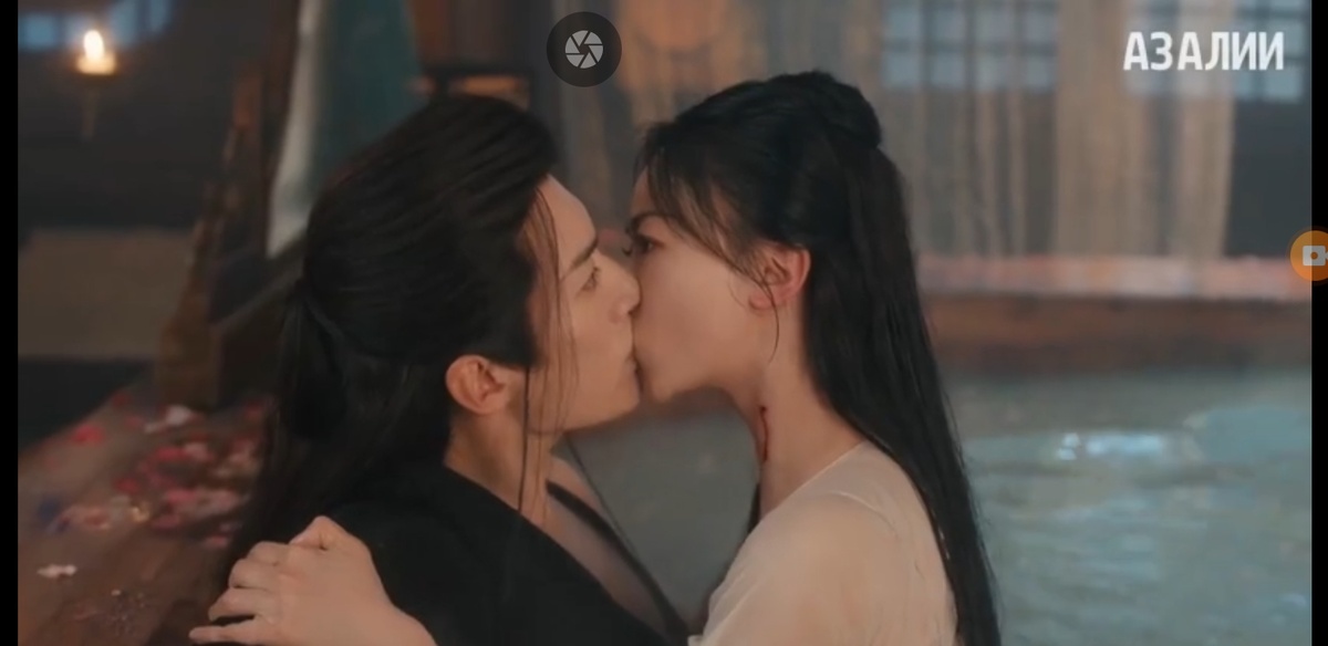 Со страстным поцелуем в конце