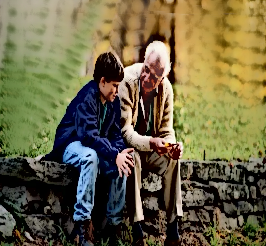 ...дедушка стал брать его с собой, говоря, что ему надо "пообщаться с одним человеком".