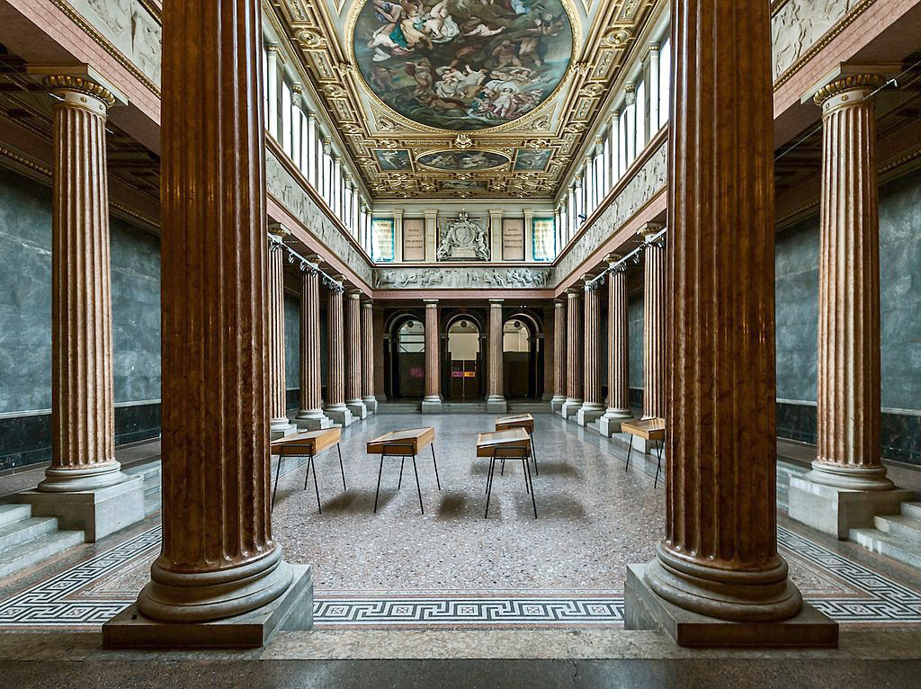 Фото из Википедии