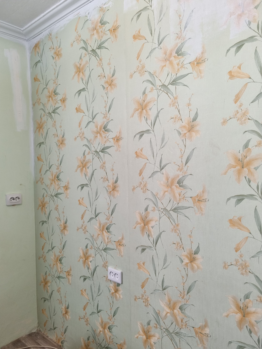 Было так, обои эти поклеены в 2006 году