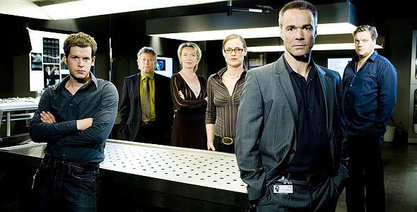 постер к сериалу "Анатомия смерти".