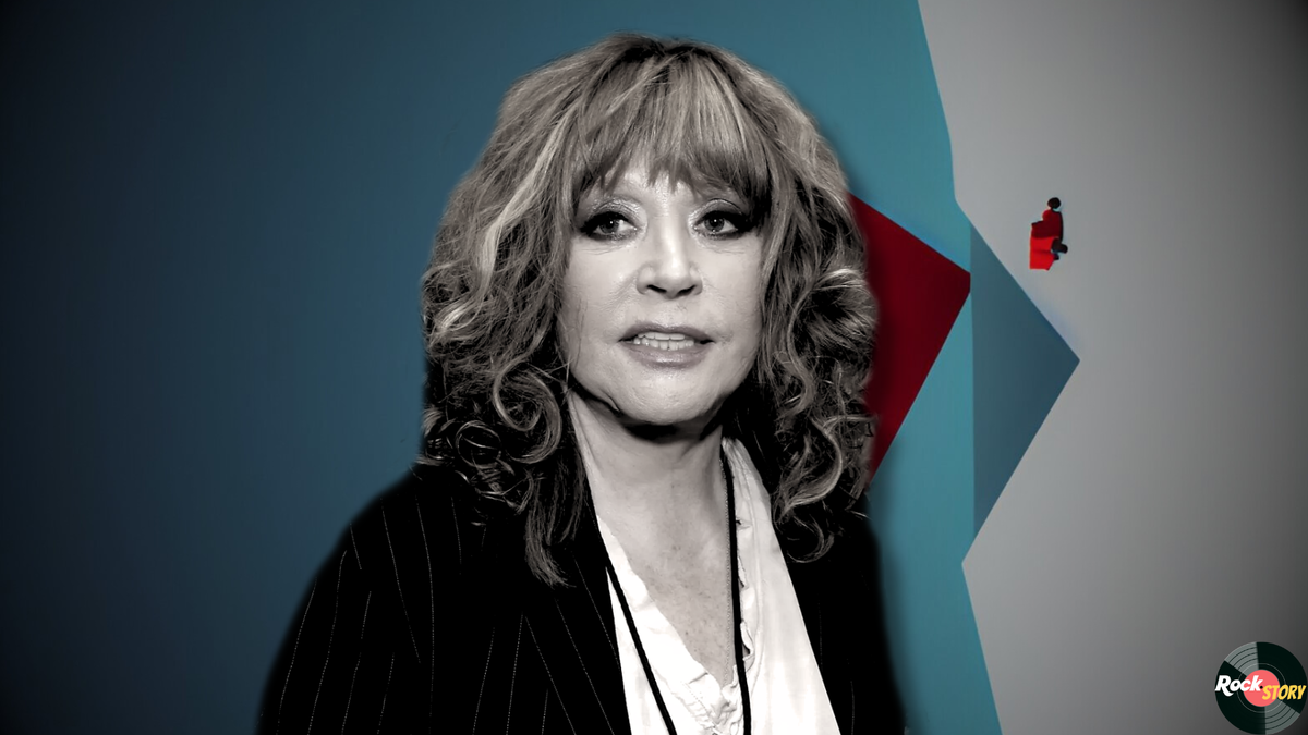 На фотографии: Алла Пугачёва