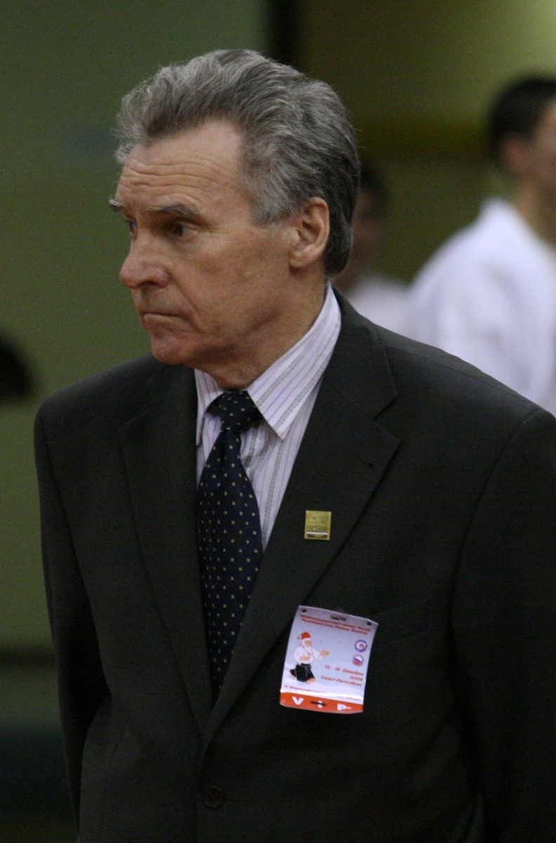 В.А. Рукавишников