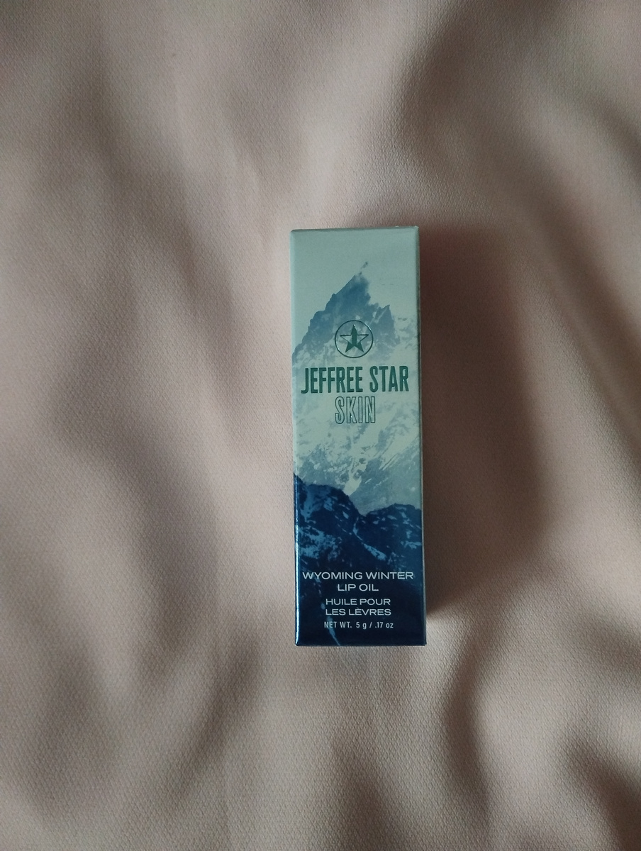 Масло для губ Jeffree Star Wyoming Winter Lip Oil.
