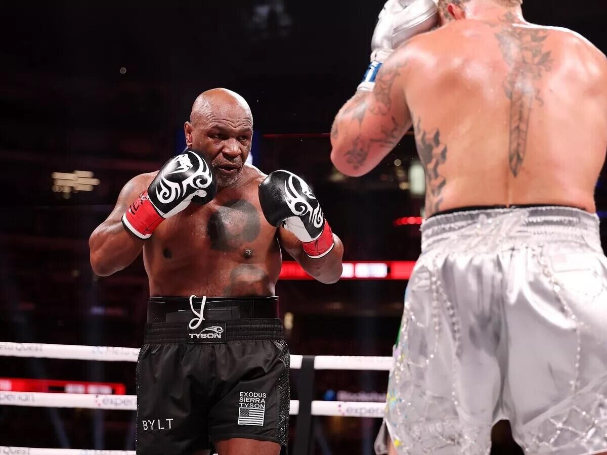   Майк Тайсон и Джейк Пол© Фото : Getty Images / Al Bello