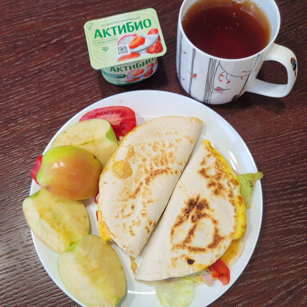 Видите йогурт на фоточке? Не берите его, он невкусный )